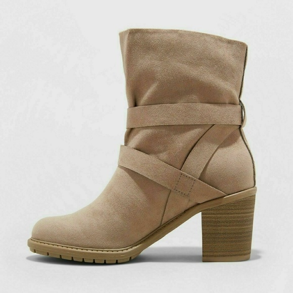 A New Day Shoes - NWT Belinda Heeled Fashion Ankle Booties Taupe 11